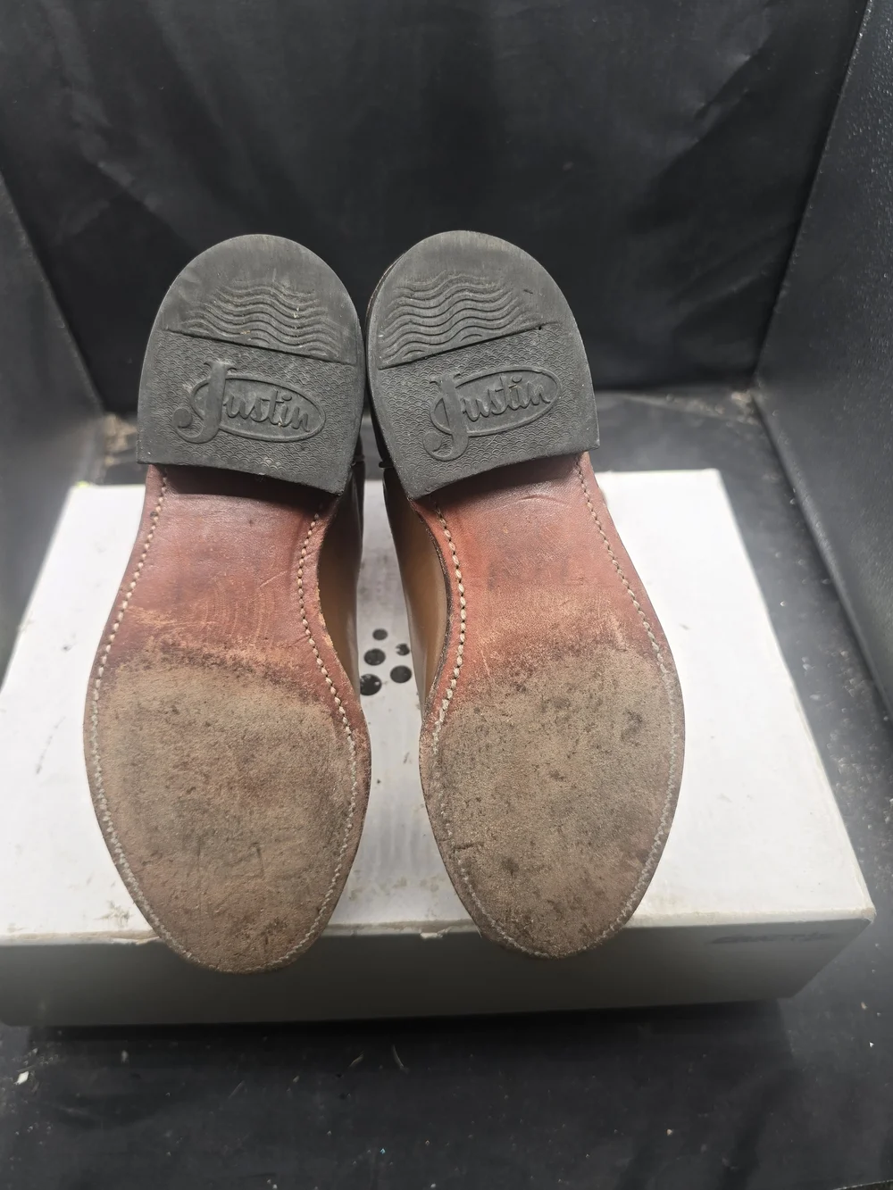 Justin Boots‎ Brown Leather Ankle Cowboy Booties
